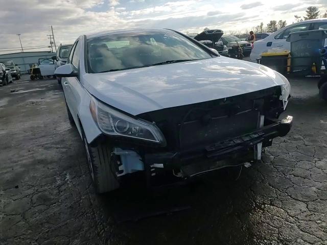 2017 Hyundai Sonata - Image 11