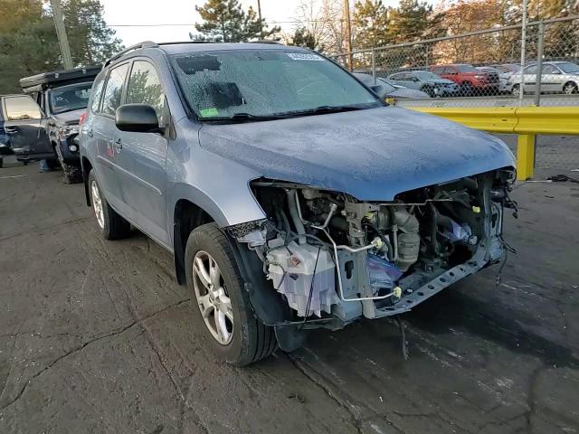 2009 Toyota RAV 4 - Image 12