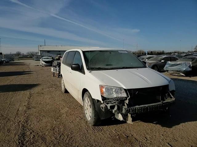 2015 Dodge Caravan - Image 11