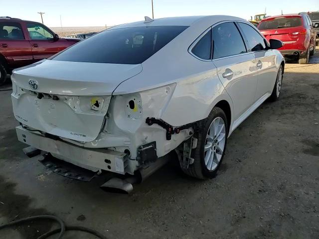 2014 Toyota Avalon - Image 14