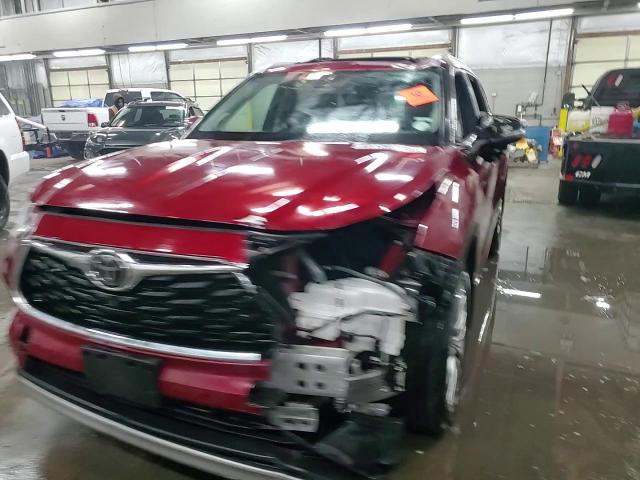2020 Toyota Highlander - Image 14