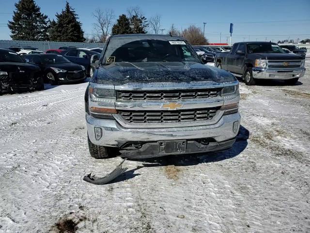 2018 Chevrolet Silverado - Image 10