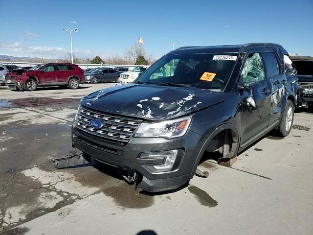 2017 Ford Explorer - Image 14