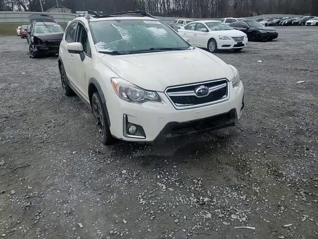 2016 Subaru XV - Image 11