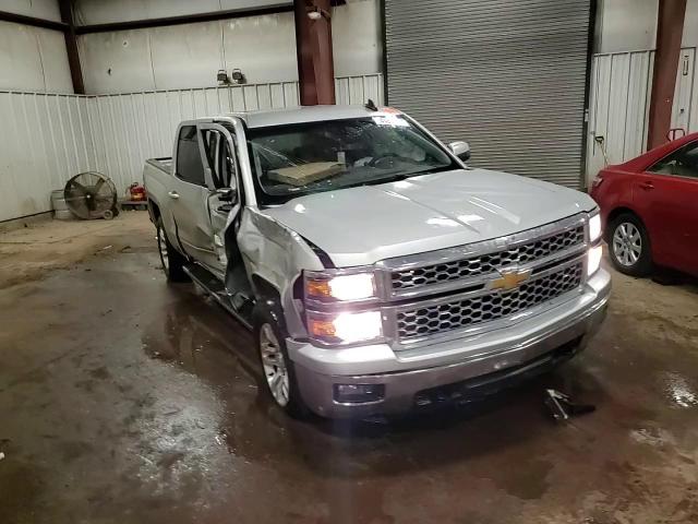 2015 Chevrolet Silverado - Image 13