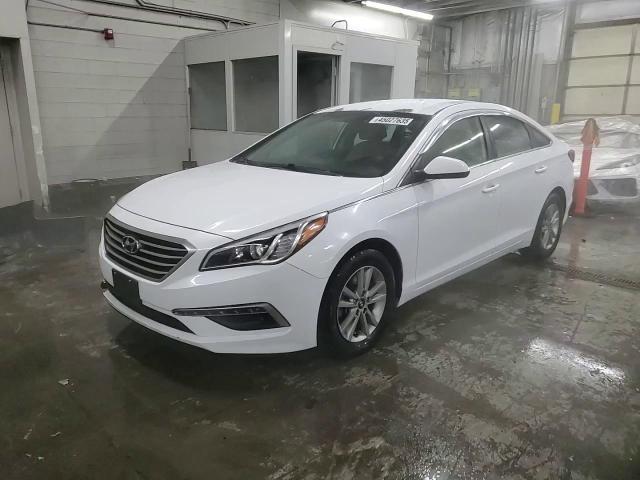 2015 Hyundai Sonata - Image 13