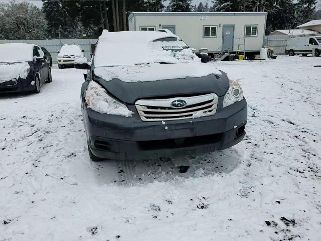 2012 Subaru Outback - Image 11