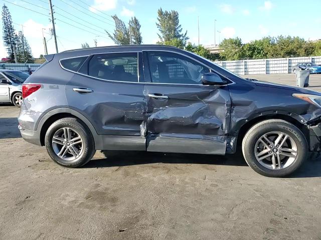 2017 Hyundai Santa Fe - Image 12