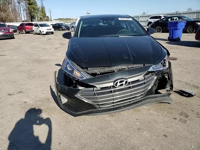 2019 Hyundai Elantra - Image 10