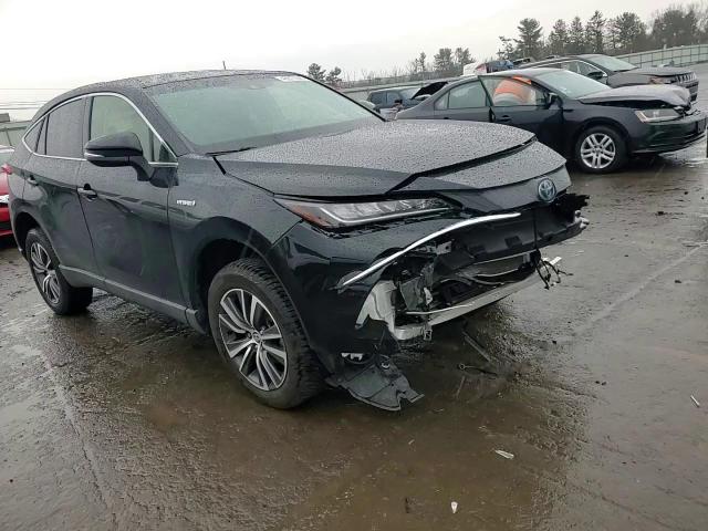 2021 Toyota Venza - Image 11