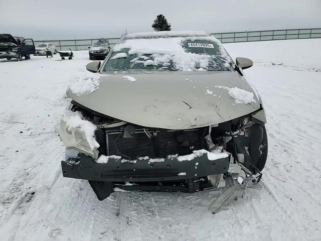2013 Toyota Camry - Image 14