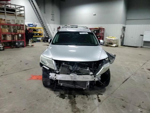 2013 Nissan Pathfinder - Image 12