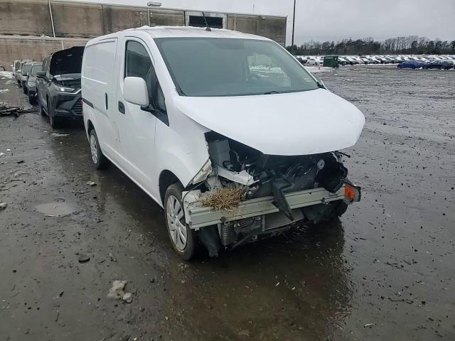 2017 Nissan NV - Image 12