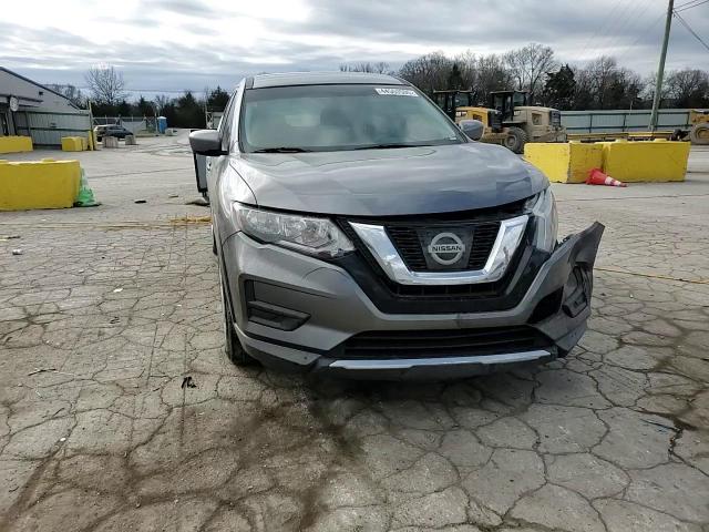 2017 Nissan Rogue - Image 11