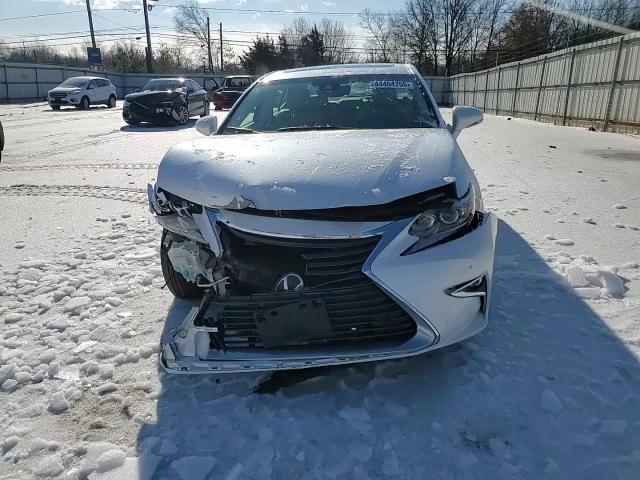 2018 Lexus ES - Image 11