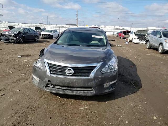 2015 Nissan Altima - Image 11