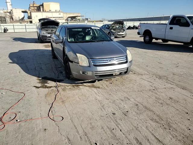 2007 Ford Fusion - Image 11