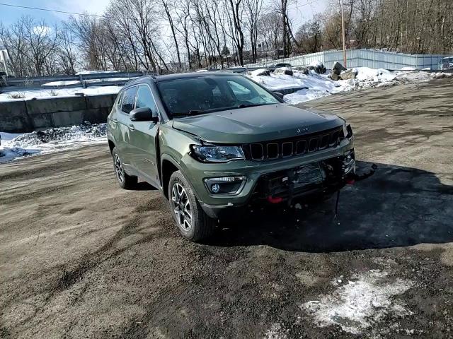 2019 Jeep Compass - Image 11