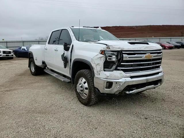 2024 Chevrolet Silverado - Image 11