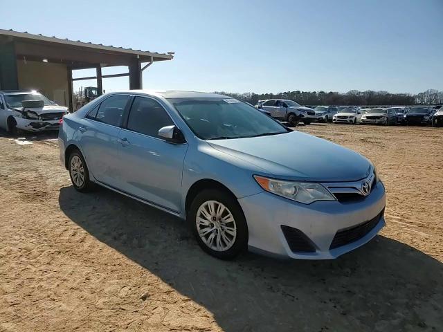 2012 Toyota Camry - Image 13