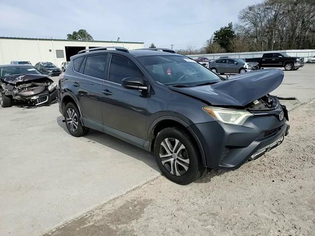 2017 Toyota RAV 4 - Image 10