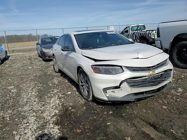 2016 Chevrolet Malibu - Image 11
