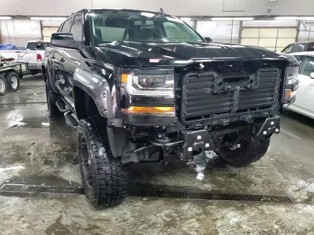 2017 Chevrolet Silverado - Image 14