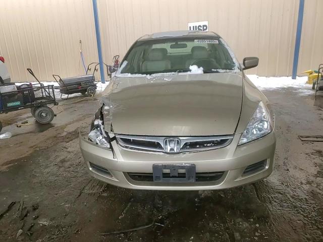 2007 Honda Accord - Image 11