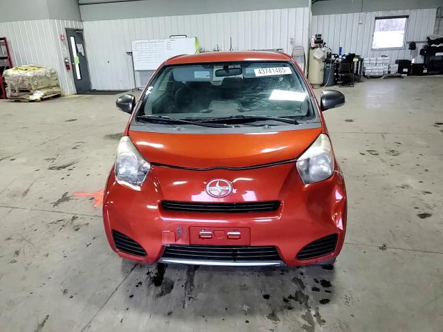 2012 Toyota iQ - Image 12