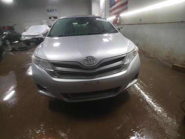 2013 Toyota Venza - Image 13