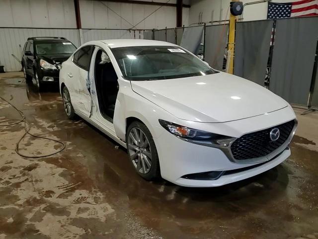 2019 Mazda 3 - Image 14