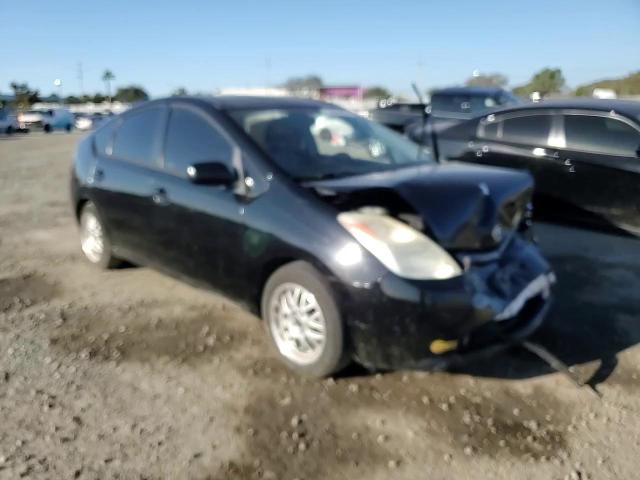 2005 Toyota Prius - Image 12