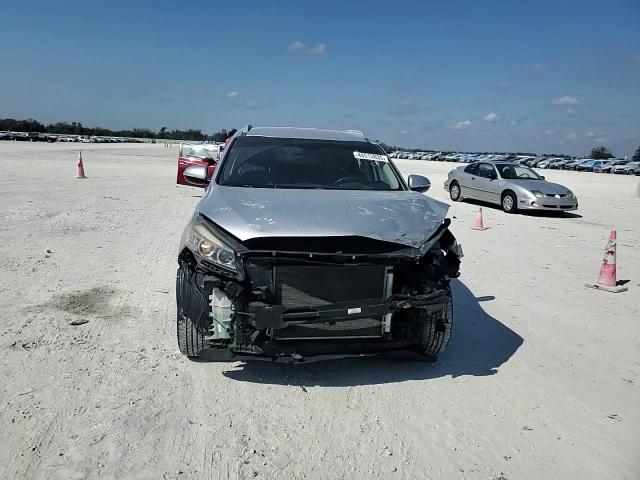 2016 Kia Sorento - Image 12