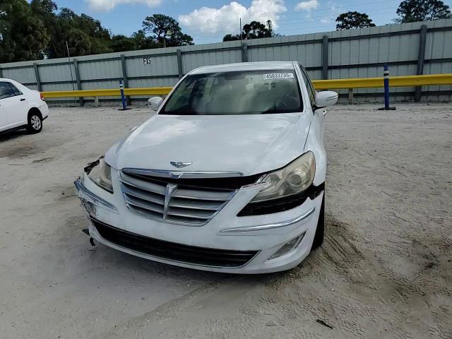 2012 Hyundai Genesis - Image 11