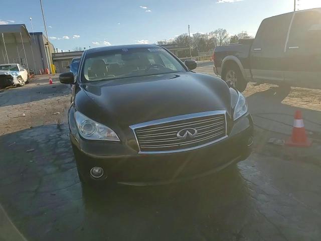 2013 Infiniti M - Image 13