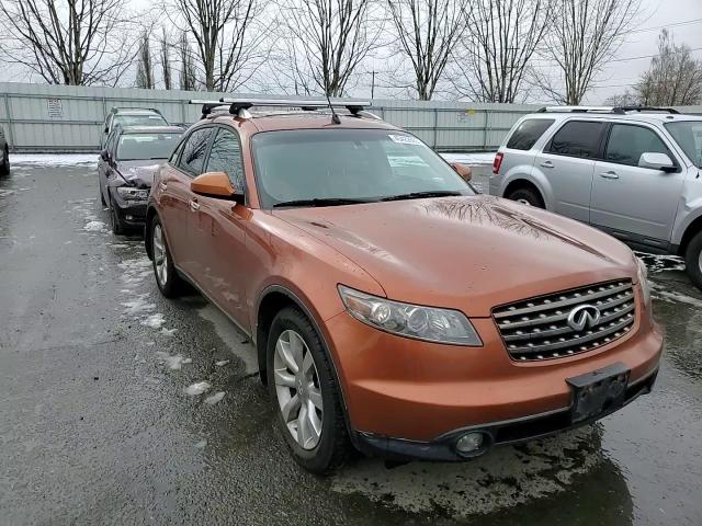 2005 Infiniti FX - Image 11