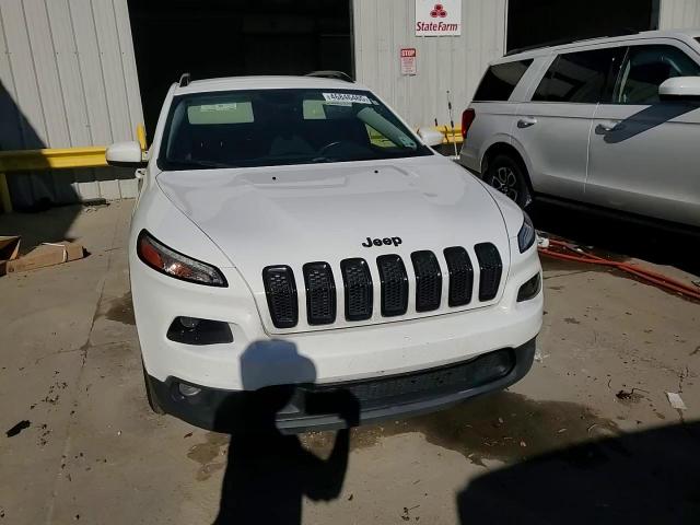 2017 Jeep Grand Cherokee - Image 14