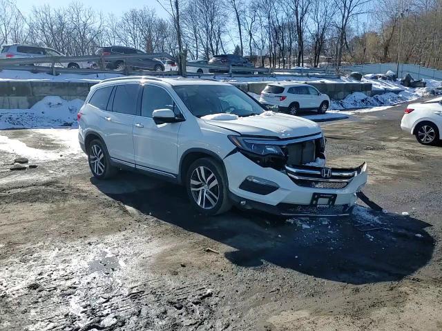 2017 Honda Pilot - Image 12