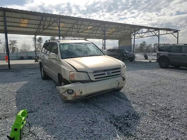 2005 Toyota Highlander - Image 12