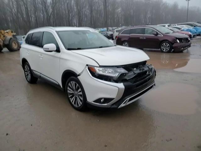 2020 Mitsubishi Outlander - Image 15