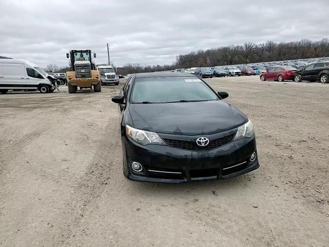 2012 Toyota Camry - Image 13
