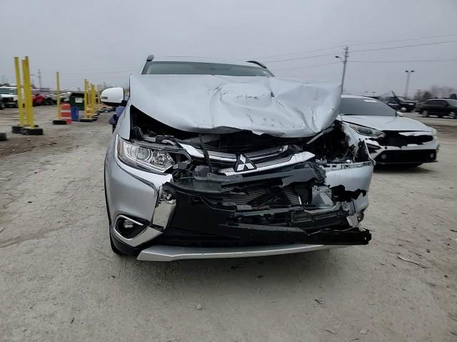 2016 Mitsubishi Outlander - Image 12