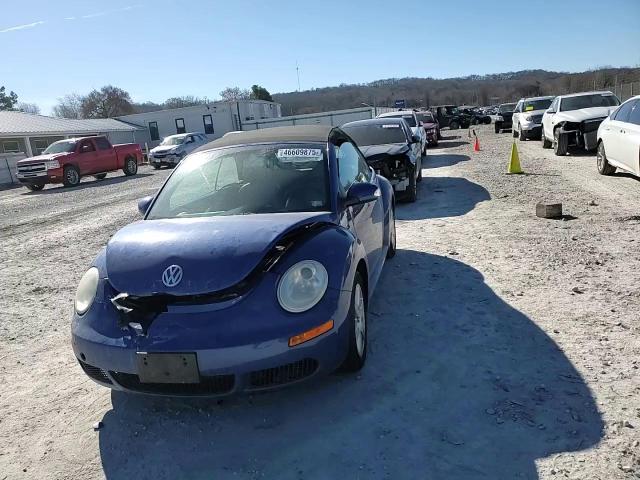 2007 Volkswagen Beetle - Image 11