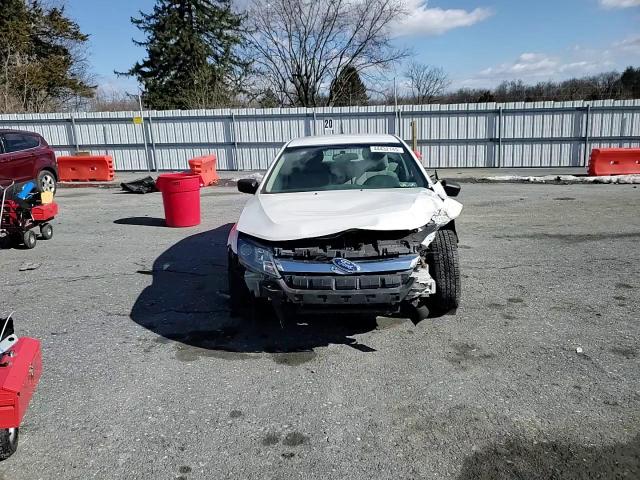 2011 Ford Fusion - Image 11