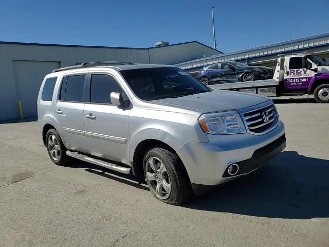 2015 Honda Pilot - Image 12