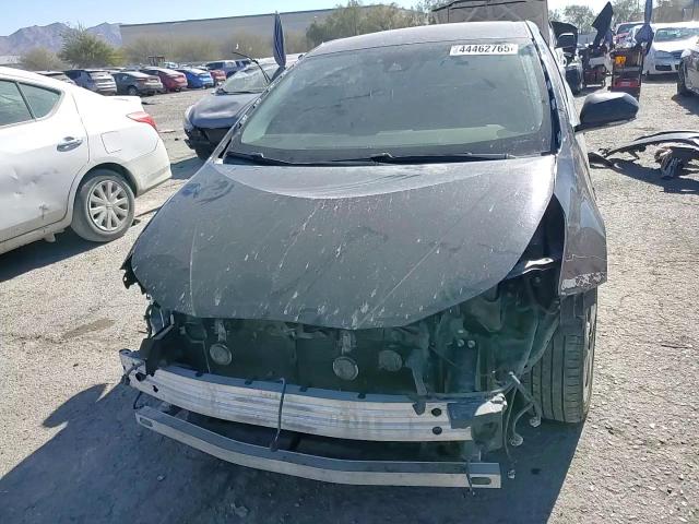 2016 Toyota Prius - Image 11