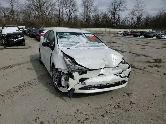 2018 Toyota Prius - Image 11