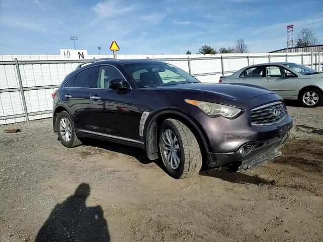 2010 Infiniti FX - Image 12