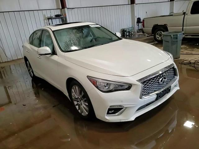 2021 Infiniti Q50 - Image 13