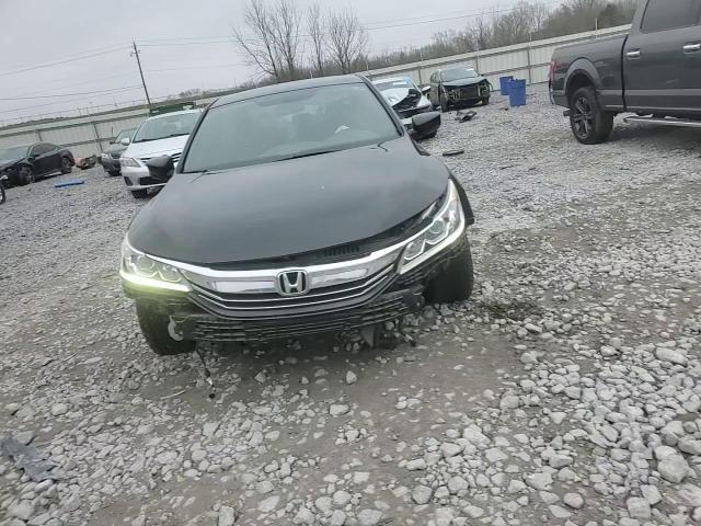 2016 Honda Accord - Image 11